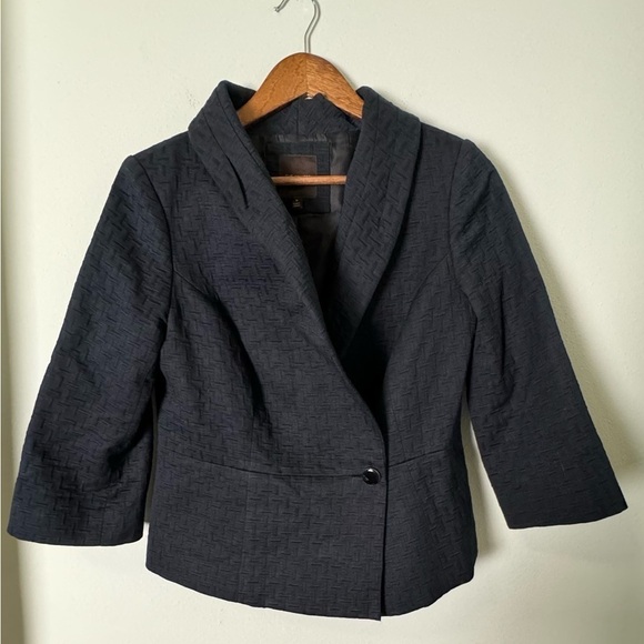 The Limited | Shawl collar peplum blazer, 3/4 sleeves Size Medium - Picture 2 of 10
